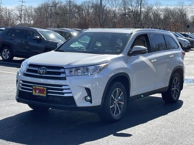 2019 Toyota Highlander SE V6 AWD (Natl)