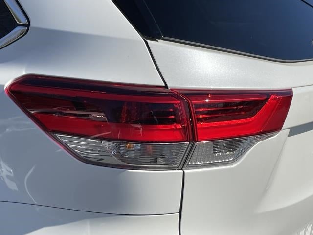 2019 Toyota Highlander SE V6 AWD (Natl)