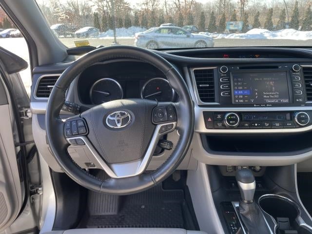 2019 Toyota Highlander XLE V6 AWD (Natl)