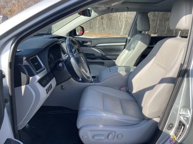 2019 Toyota Highlander XLE V6 AWD (Natl)