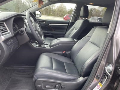 2019 Toyota Highlander XLE V6 AWD (Natl)
