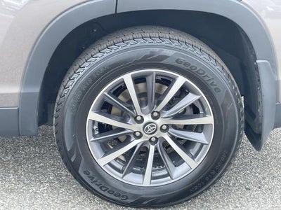 2019 Toyota Highlander XLE V6 AWD (Natl)
