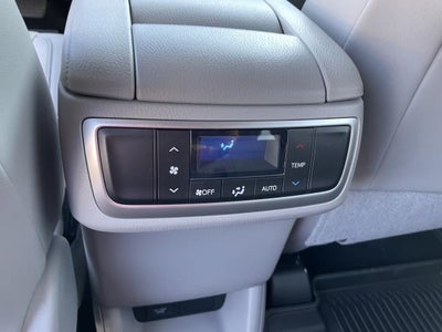 2019 Toyota Highlander XLE V6 AWD (Natl)