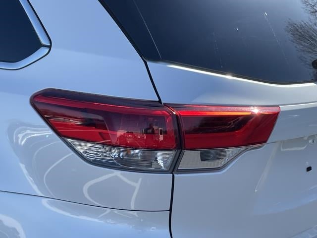 2019 Toyota Highlander XLE V6 AWD (Natl)