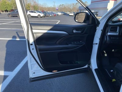 2019 Toyota Highlander XLE V6 AWD (Natl)