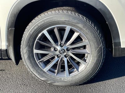 2019 Toyota Highlander XLE V6 AWD (Natl)