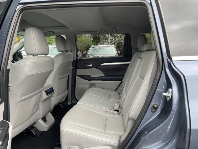 2019 Toyota Highlander SE V6 AWD (Natl)