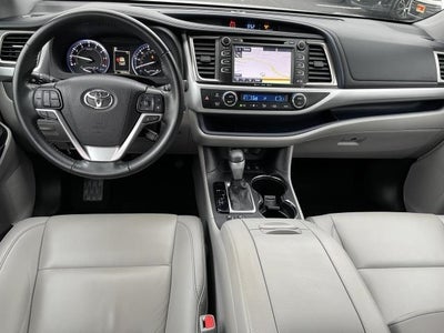 2019 Toyota Highlander SE V6 AWD (Natl)
