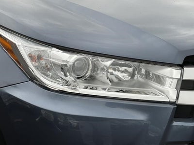 2019 Toyota Highlander SE V6 AWD (Natl)