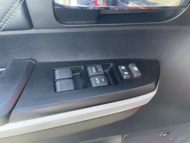 2019 Toyota Tundra 4WD Platinum CrewMax 5.5' Bed 5.7L (Natl)