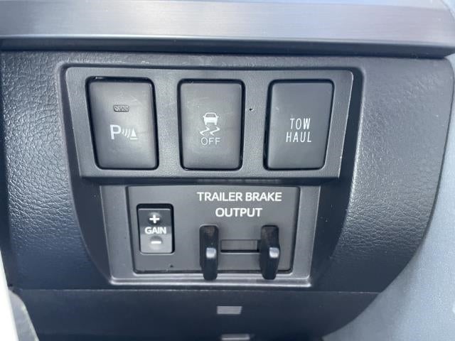 2019 Toyota Tundra 4WD Platinum CrewMax 5.5' Bed 5.7L (Natl)