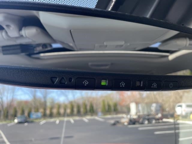 2019 Toyota Tundra 4WD Platinum CrewMax 5.5' Bed 5.7L (Natl)