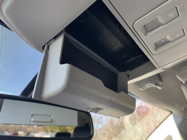 2019 Toyota Tundra 4WD Platinum CrewMax 5.5' Bed 5.7L (Natl)