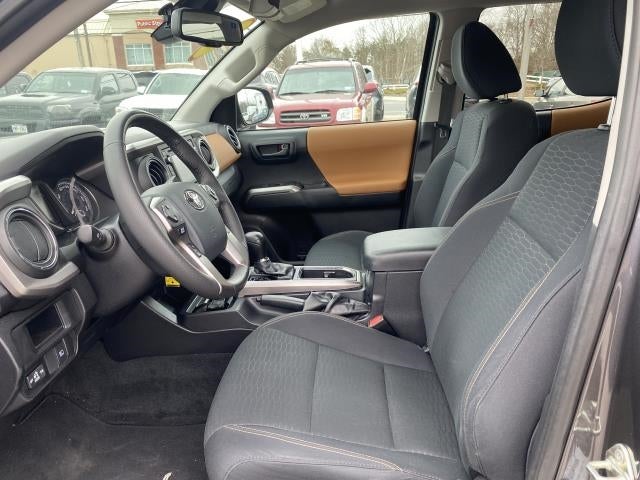 2019 Toyota Tacoma 2WD SR5 Double Cab 5' Bed V6 AT (Natl)