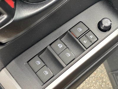 2019 Toyota Tacoma 2WD SR5 Double Cab 5' Bed V6 AT (Natl)