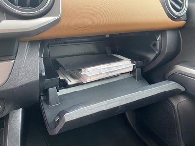 2019 Toyota Tacoma 2WD SR5 Double Cab 5' Bed V6 AT (Natl)