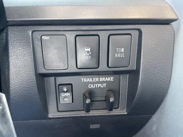 2019 Toyota Tundra 4WD SR5 CrewMax 5.5' Bed 5.7L (Natl)