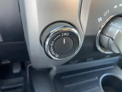 2019 Toyota Tundra 4WD SR5 CrewMax 5.5' Bed 5.7L (Natl)