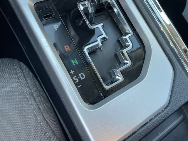 2019 Toyota Tundra 4WD SR5 CrewMax 5.5' Bed 5.7L (Natl)