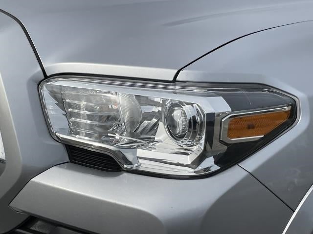 2021 Toyota Tacoma 4WD SR5 Double Cab 6' Bed V6 AT (Natl)