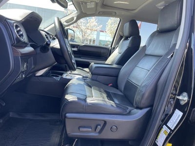 2020 Toyota Tundra 4WD Limited CrewMax 5.5' Bed 5.7L (Natl)
