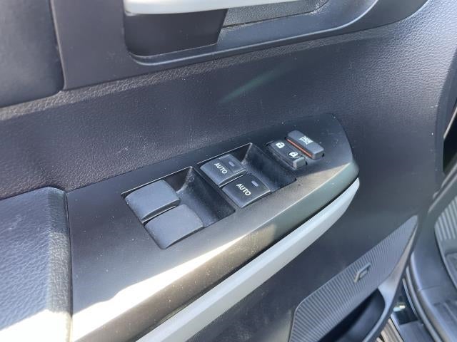 2020 Toyota Tundra 4WD Limited CrewMax 5.5' Bed 5.7L (Natl)