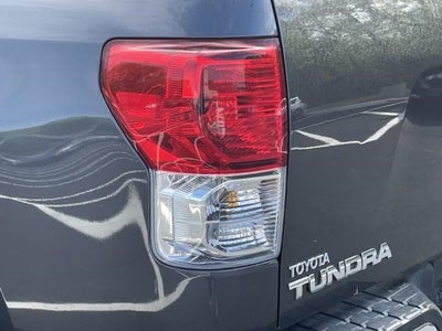2012 Toyota Tundra 4WD Truck Double Cab 4.6L V8 6-Spd AT (Natl)