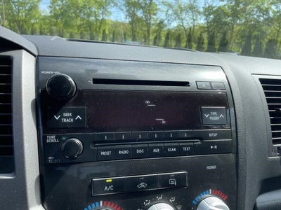 2012 Toyota Tundra 4WD Truck Double Cab 4.6L V8 6-Spd AT (Natl)