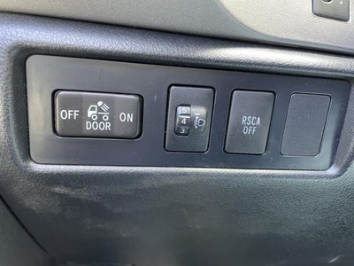 2012 Toyota Tundra 4WD Truck Double Cab 4.6L V8 6-Spd AT (Natl)