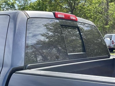 2012 Toyota Tundra 4WD Truck Double Cab 4.6L V8 6-Spd AT (Natl)