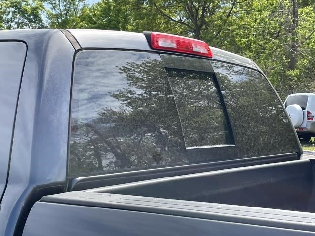 2012 Toyota Tundra 4WD Truck Double Cab 4.6L V8 6-Spd AT (Natl)