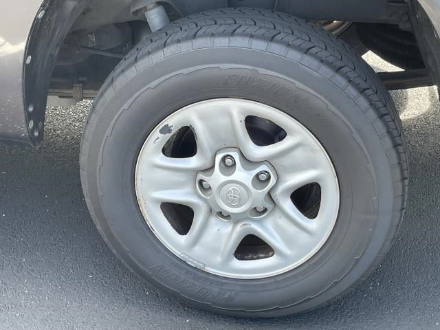 2012 Toyota Tundra 4WD Truck Double Cab 4.6L V8 6-Spd AT (Natl)