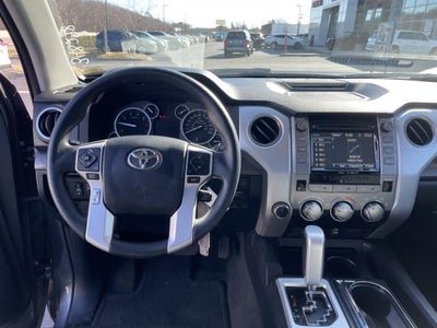 2017 Toyota Tundra 4WD SR5 Double Cab 6.5' Bed 5.7L (Natl)