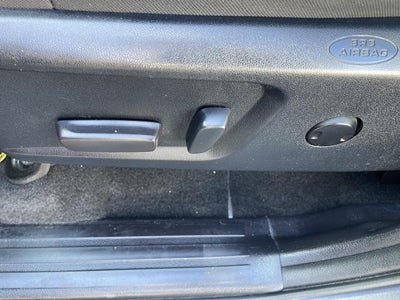 2017 Toyota Tundra 4WD SR5 Double Cab 6.5' Bed 5.7L (Natl)