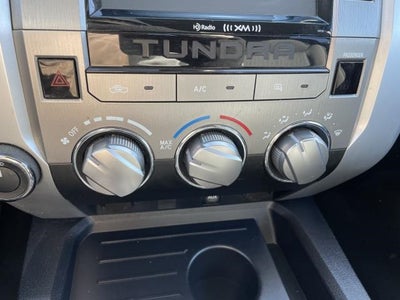 2017 Toyota Tundra 4WD SR5 Double Cab 6.5' Bed 5.7L (Natl)