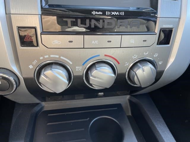 2017 Toyota Tundra 4WD SR5 Double Cab 6.5' Bed 5.7L (Natl)