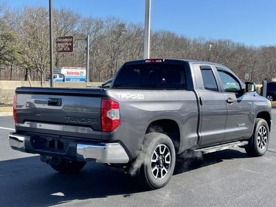 2017 Toyota Tundra 4WD SR5 Double Cab 6.5' Bed 5.7L (Natl)