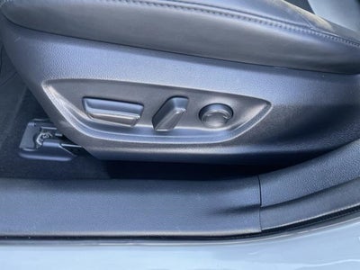 2018 Toyota Prius Prime Premium (Natl)