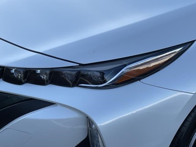 2018 Toyota Prius Prime Premium (Natl)