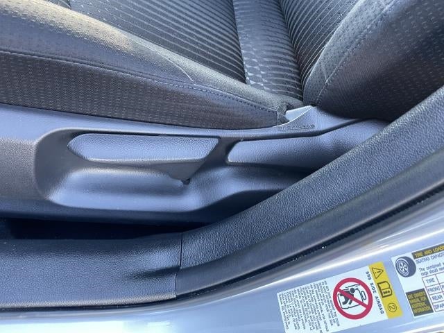 2017 Toyota Prius Prime Premium (Natl)