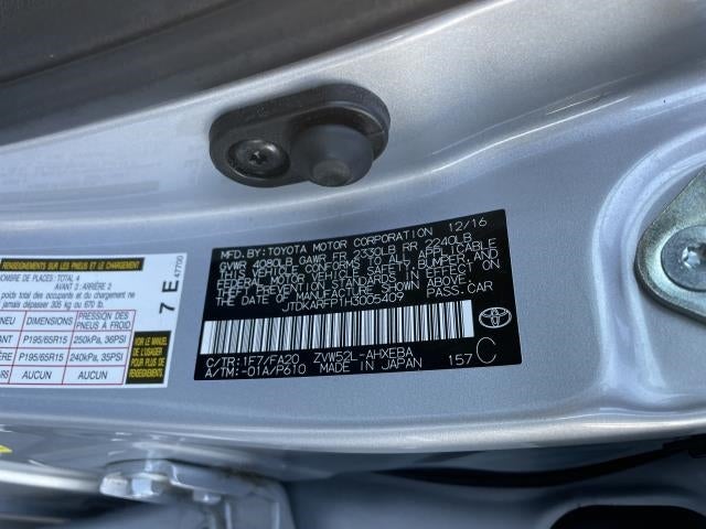 2017 Toyota Prius Prime Premium (Natl)