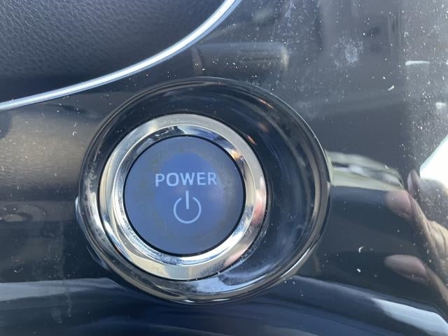 2017 Toyota Prius Prime Premium (Natl)