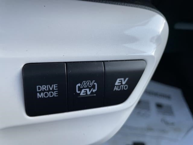 2017 Toyota Prius Prime Premium (Natl)