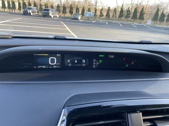 2017 Toyota Prius Prime Premium (Natl)