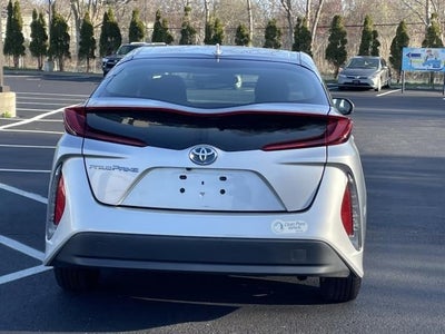 2017 Toyota Prius Prime Premium (Natl)