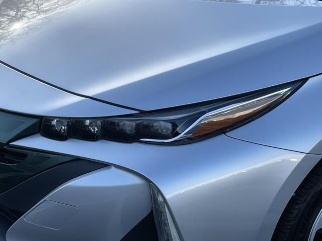 2017 Toyota Prius Prime Premium (Natl)