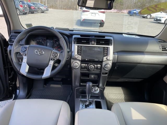 2020 Toyota 4Runner SR5 4WD (Natl)