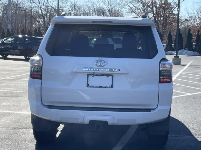 2019 Toyota 4Runner SR5 4WD (Natl)