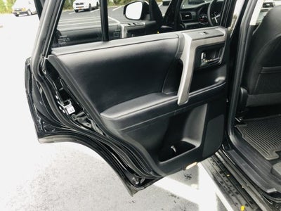 2019 Toyota 4Runner SR5 4WD (Natl)