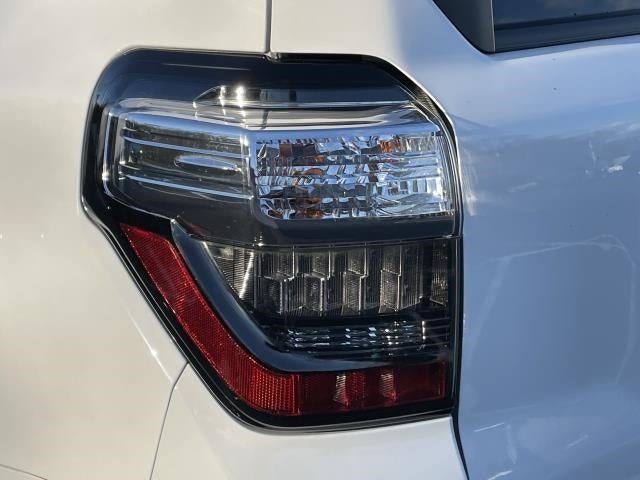 2019 Toyota 4Runner SR5 4WD (Natl)